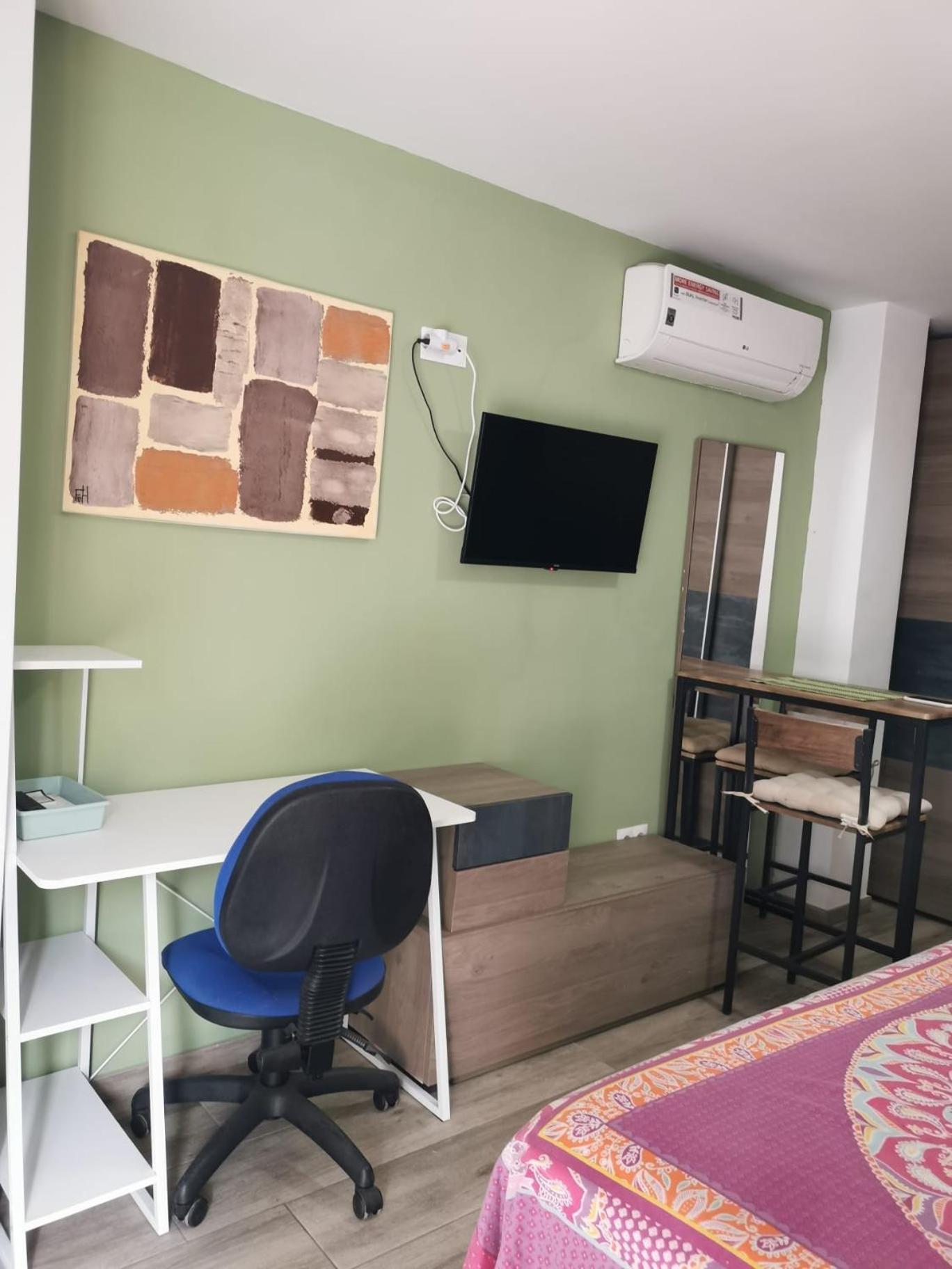דירות מאלגה Casa Hombre Blanco מראה חיצוני תמונה